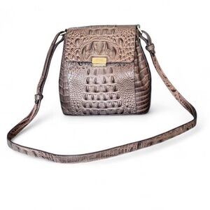 Brahmin Croc Embossed Crossbody – Taupe/Mushroom